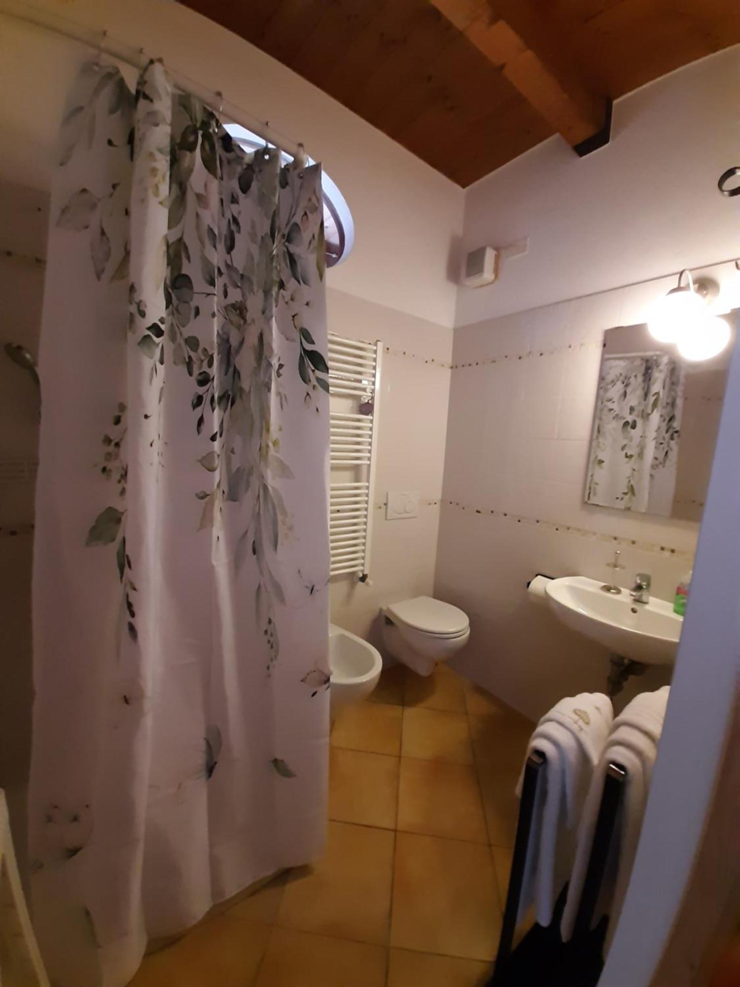 Il Centro Apartment ราเวนนา ภายนอก รูปภาพ